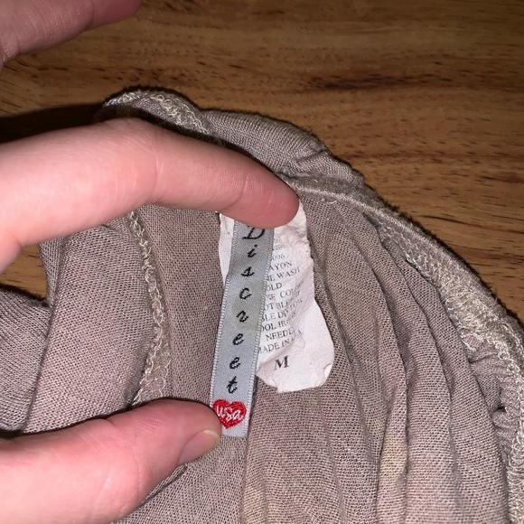 Short sleeve blouse🛍🛍 - Picture 2 of 3